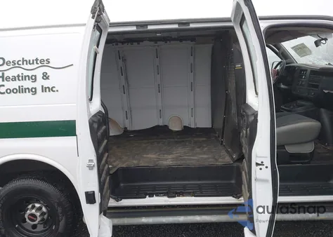 2021 GMC Savana 2500 Work Van z USA, uszkodzony, nr VIN 1GTW7AF70M1260768